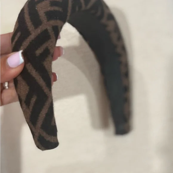 Fendi Brown and Black headband - Picture 2 of 5